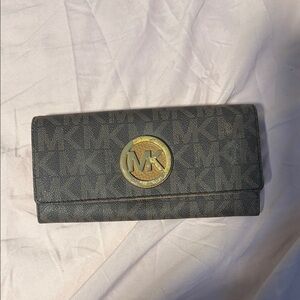 Michael Kors Black and Gold Wallet